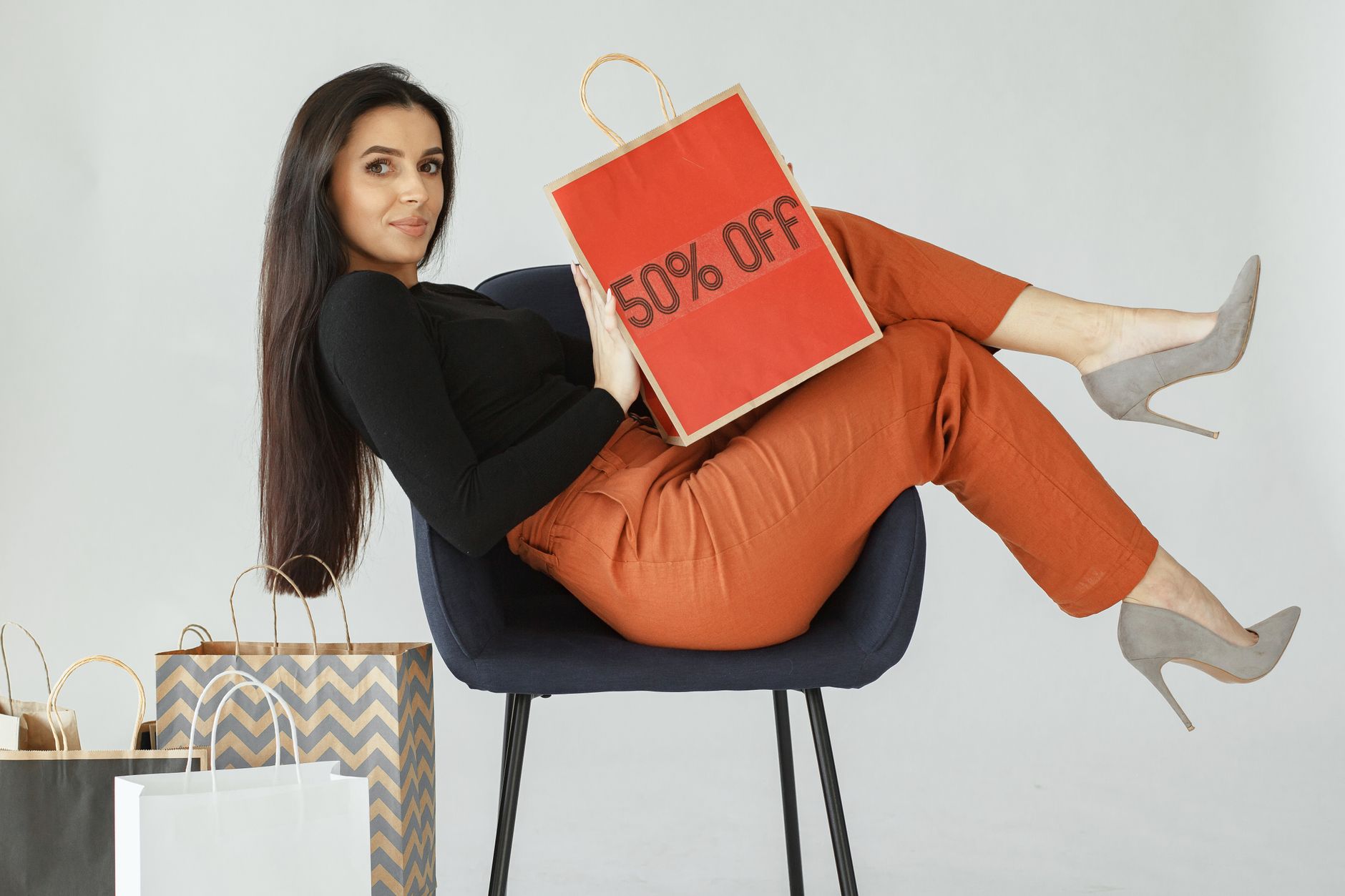 Cách tìm mã giảm giá Shopee theo ngành hàng hiệu quả