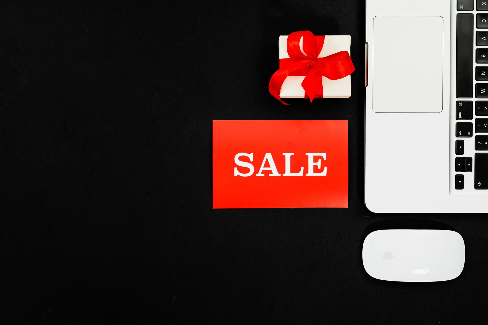 Mẹo săn deal hời du lịch trên sàn TMĐT