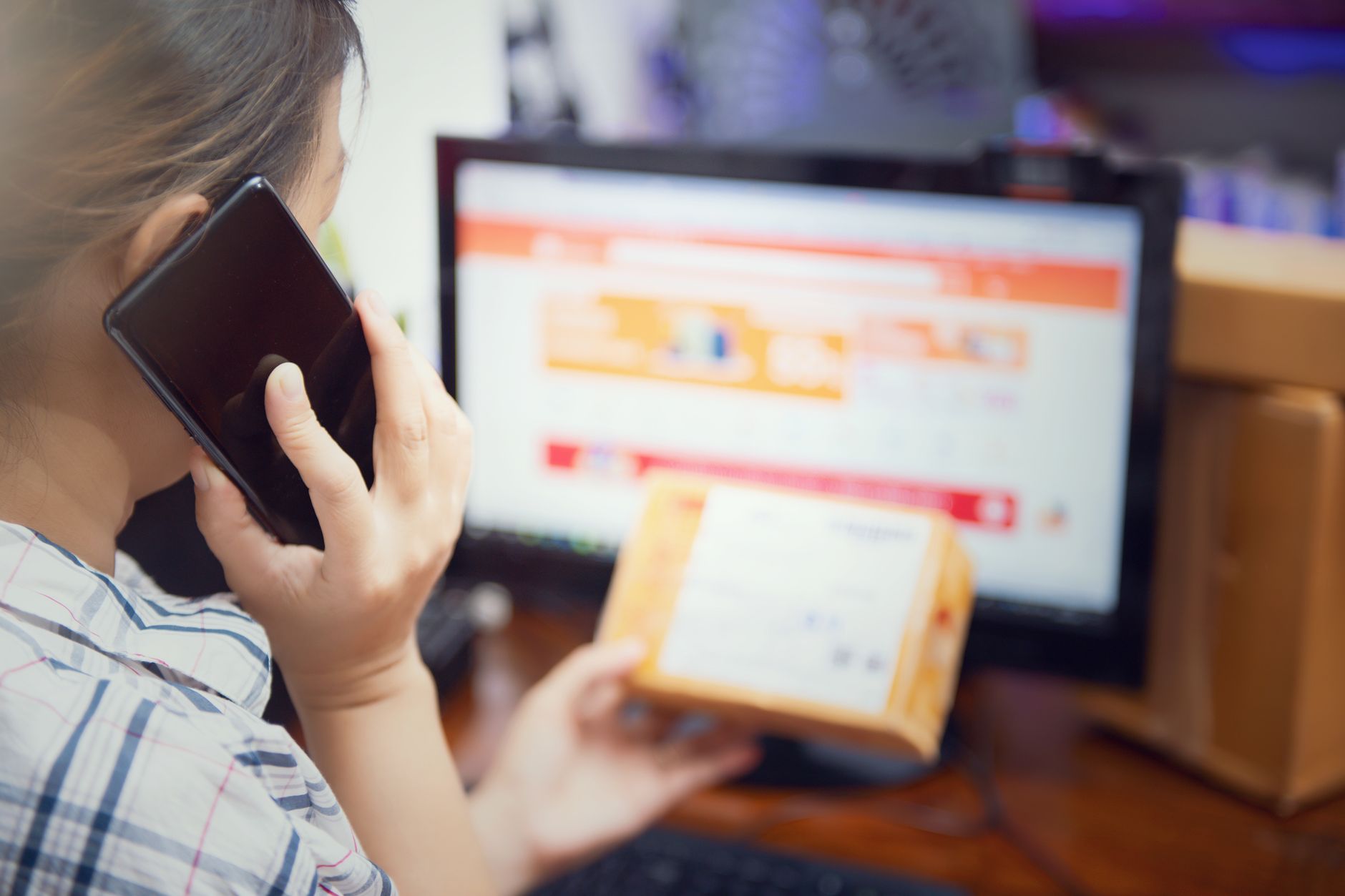 Quyền lợi VIP khách hàng hạng Platinum trên Lazada