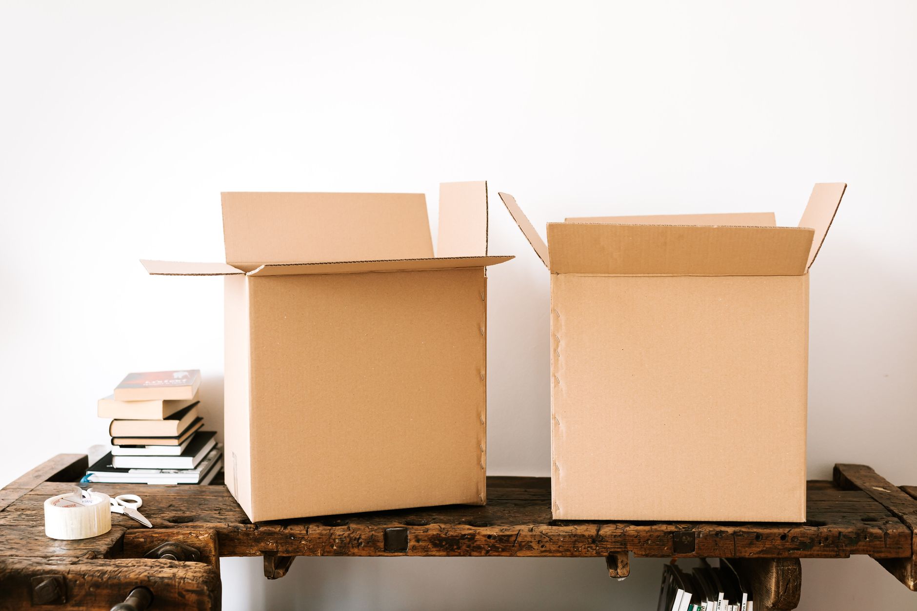 Kinh nghiệm mua tủ giường trên Shopee không lo phí ship
