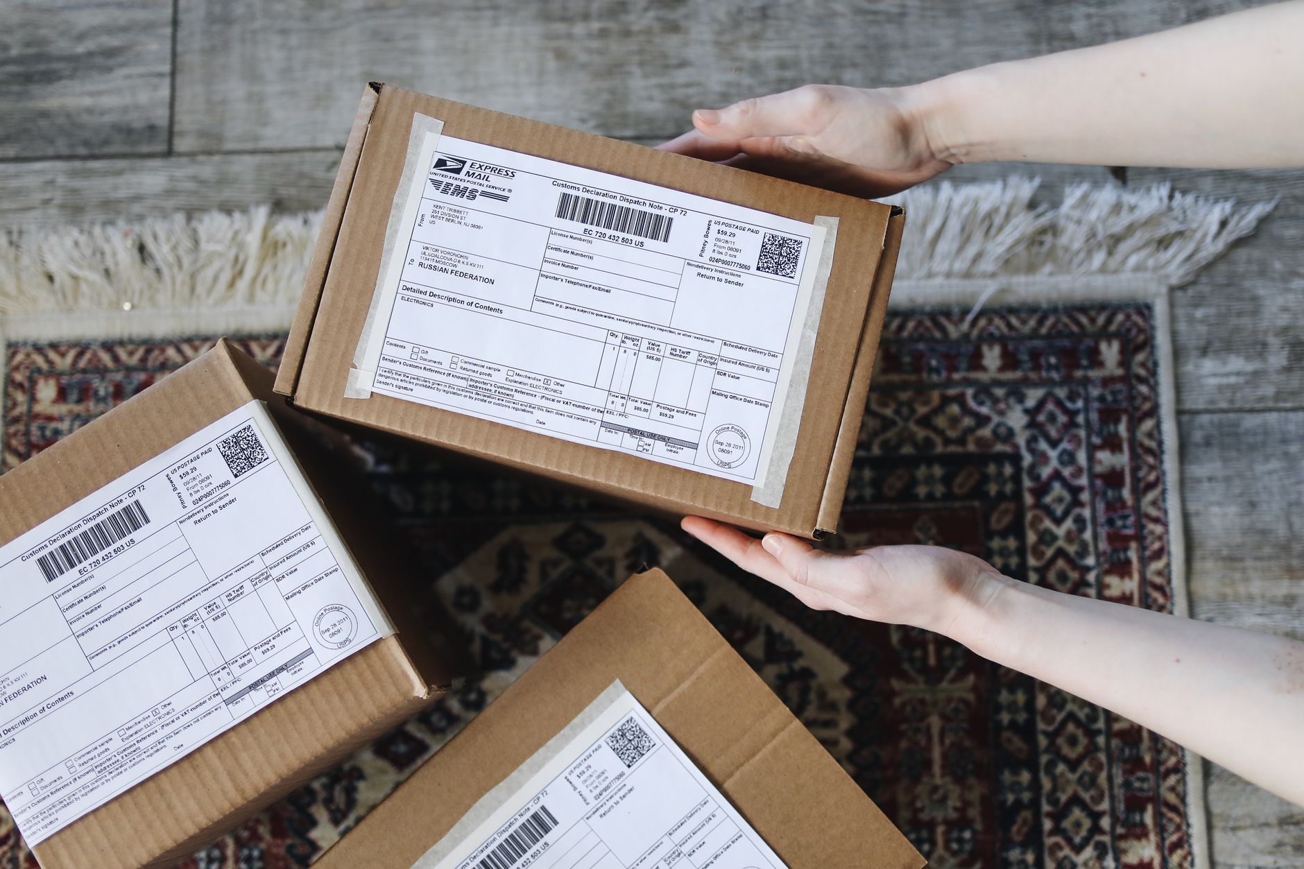 Hướng dẫn thay đổi địa chỉ nhận hàng Shopee khi đơn đang giao