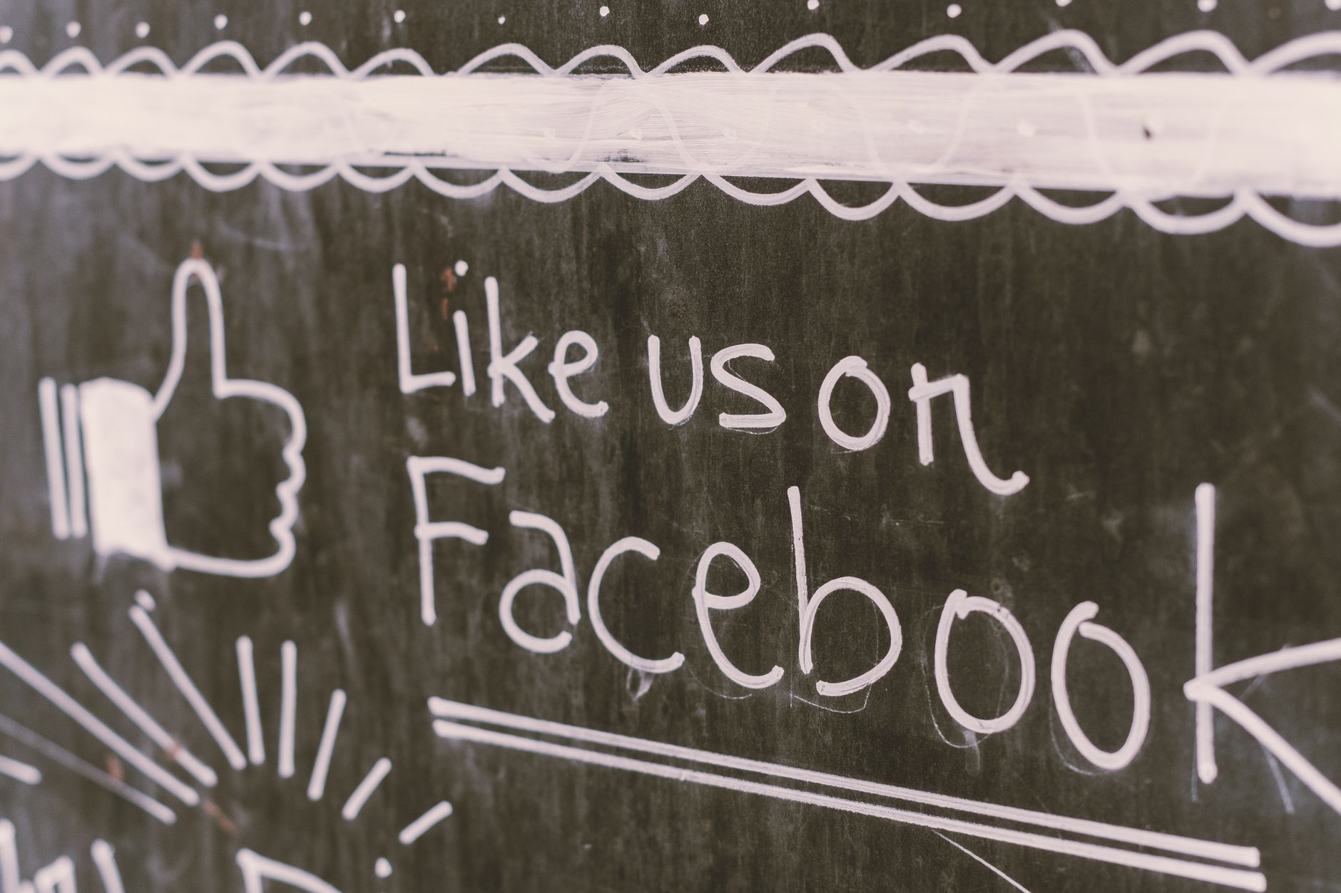 Bí quyết thu hút click vào link tiếp thị liên kết trên Facebook Group