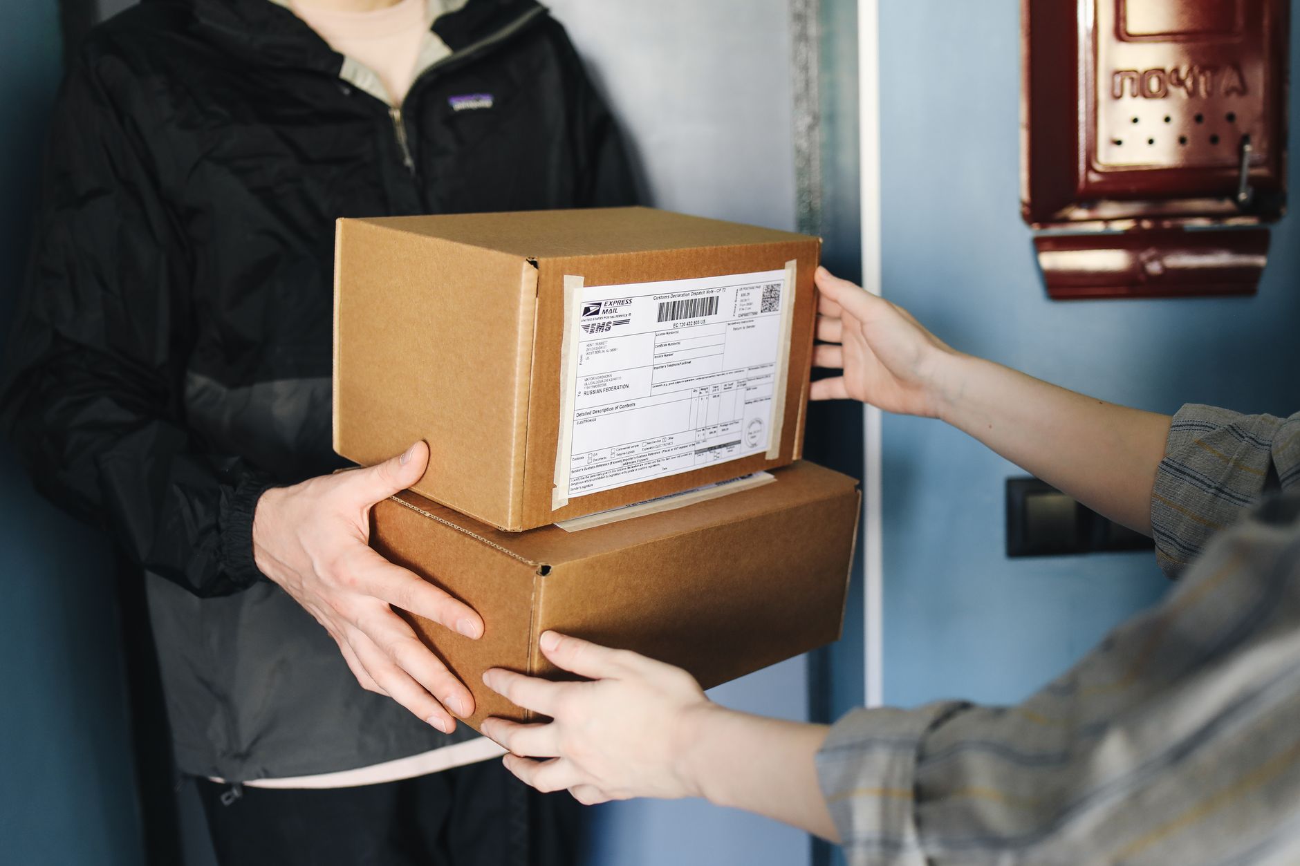 Xử lý tình huống shipper báo không gọi được khách