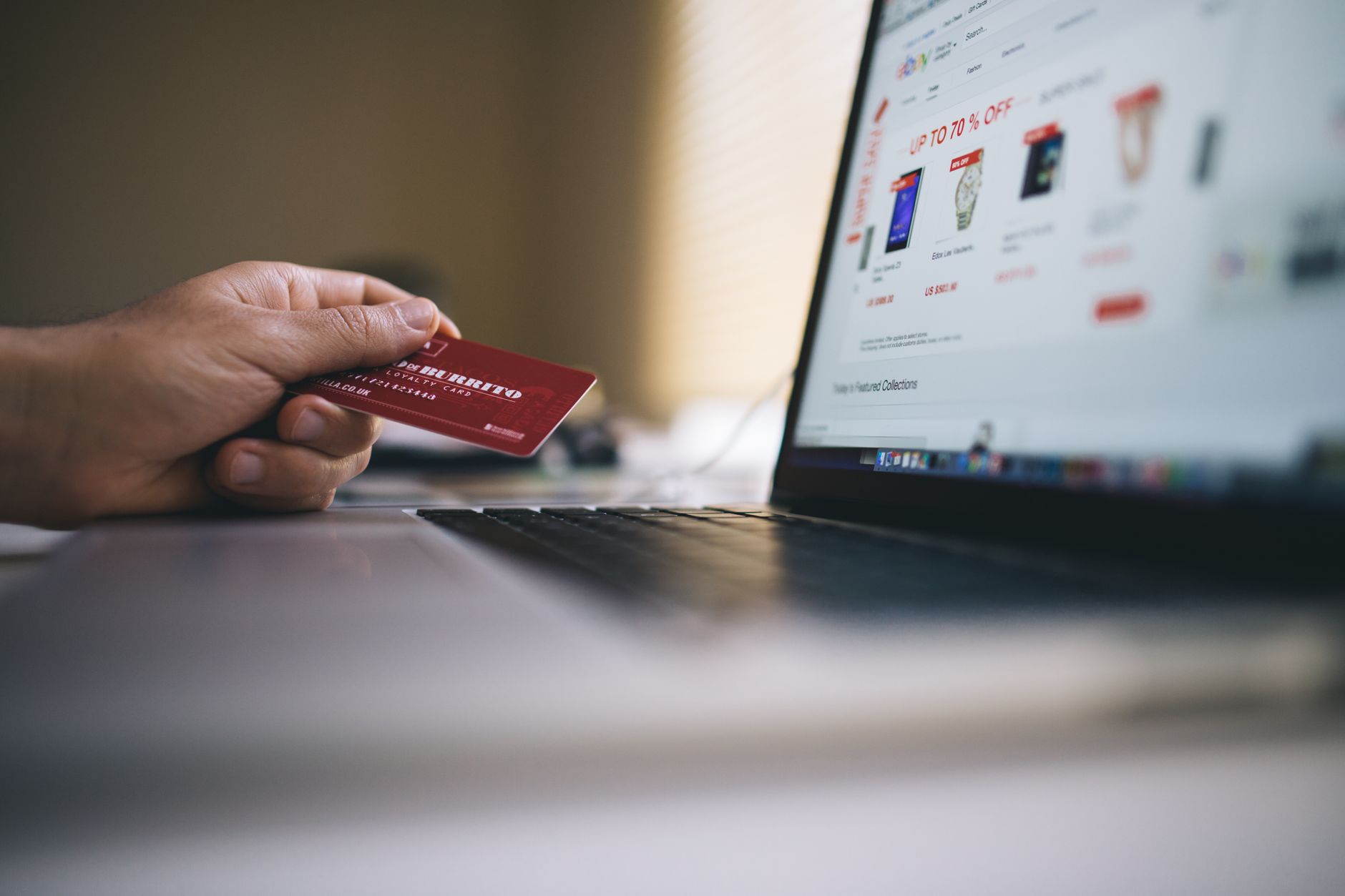 Xóa thẻ tín dụng khỏi Shopee an toàn và hiệu quả
