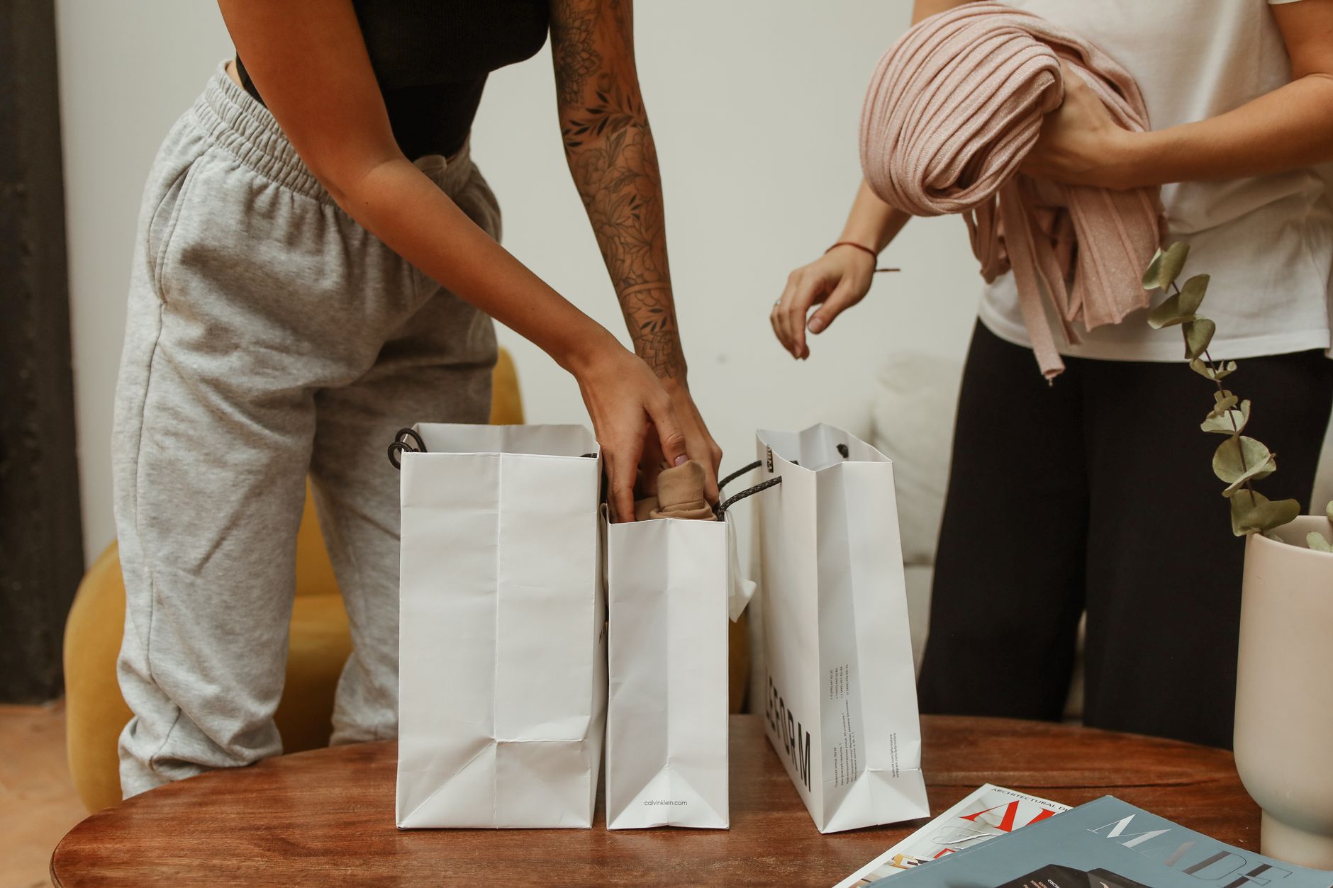 Quy trình đổi trả hàng không vừa size trên LazMall